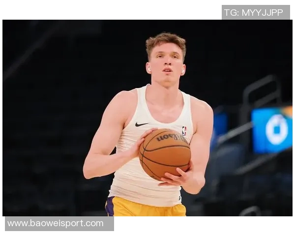 雷迪克谈训练印象深刻球员称赞卢卡的出色表现